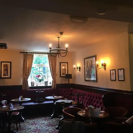 The Woodlands Inn