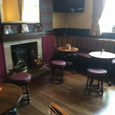 The Woodlands Inn 3*